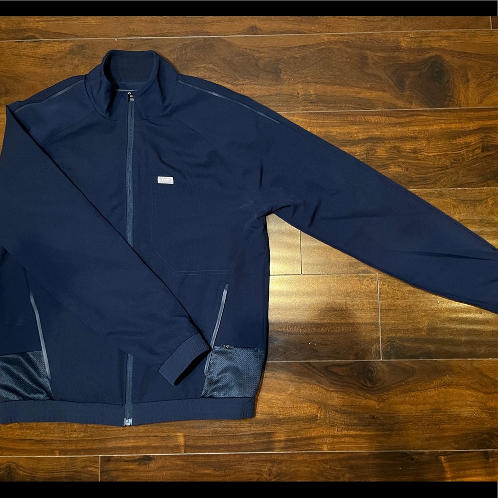 Figs Cobaki Scrub Jacket Size Small in Navy